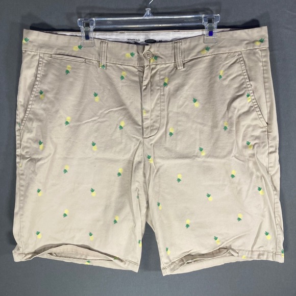 Old Navy Ultimate Slim Mens Shorts Size 40 Beige Pineapple Print Casual - Picture 1 of 7